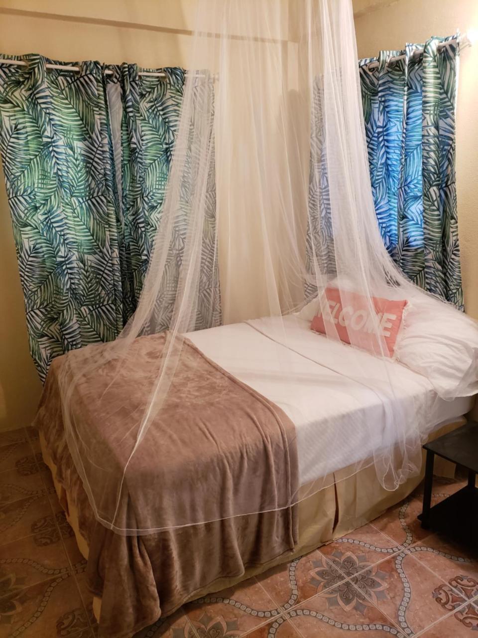 Viva Violas Port Antonio Buitenkant foto